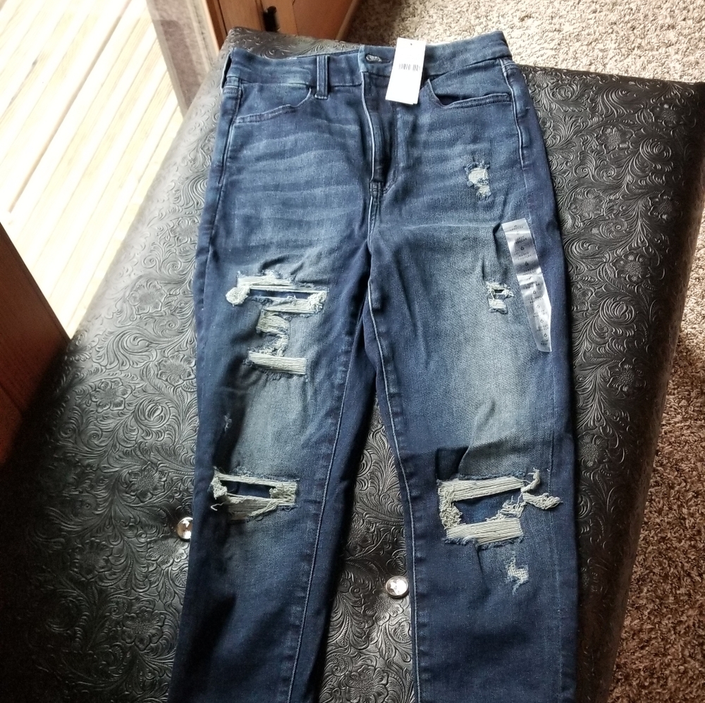 American Eagle Size 6 - Picture 2 of 4